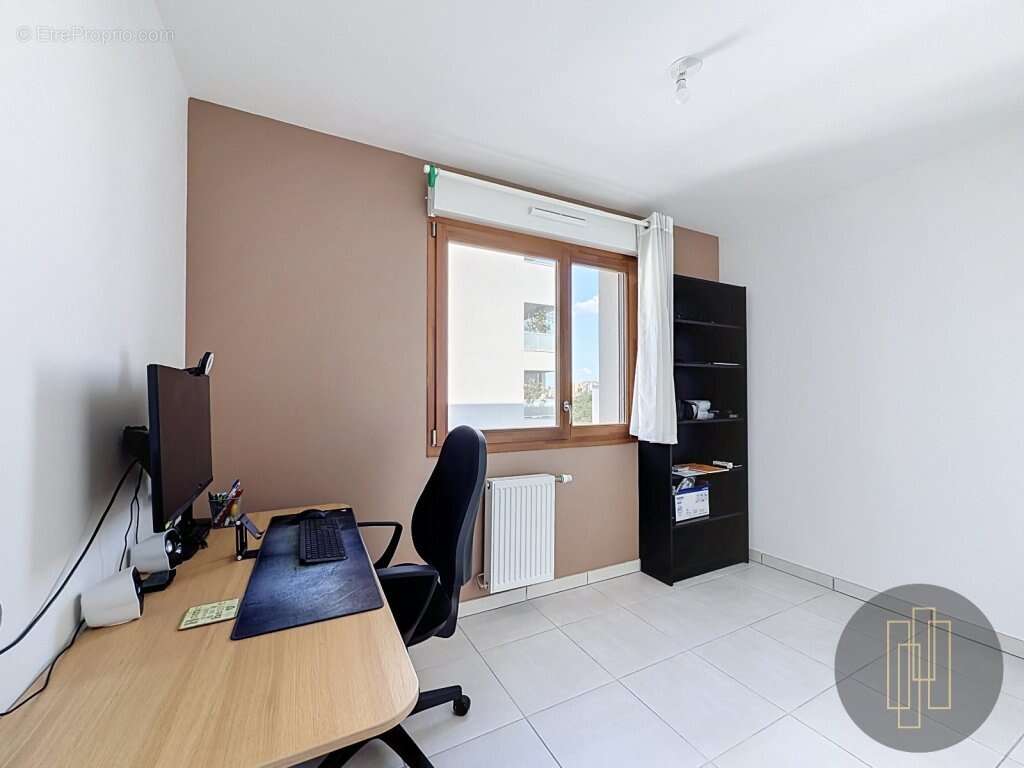 EXCLUSIVITE : VILLEURBANNE  T3 moderne (résidence de 2021) avec grand balcon, garage en sus - photo 6