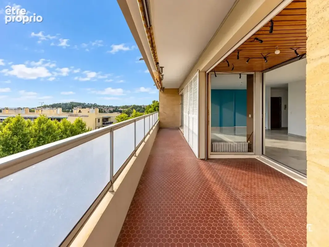 LE PANORAMIQUE - Appartement T3 de 113m2 - Terrasse - 13100 AIX - photo 12