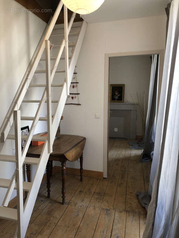 Maison à MIREBEAU