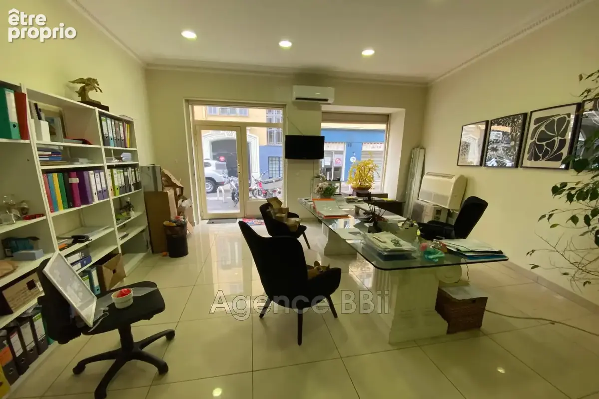 Commerce 48 m² à vendre à Nice (06000) - photo 3