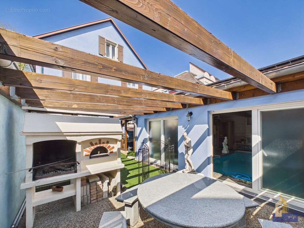 coin barbecue - Maison à COLMAR
