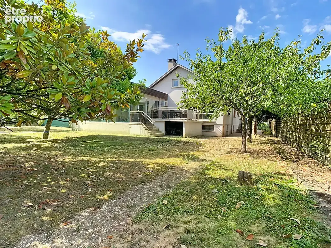 Maison quartier des Echaliers avec gîte et piscine intérieur - photo 13