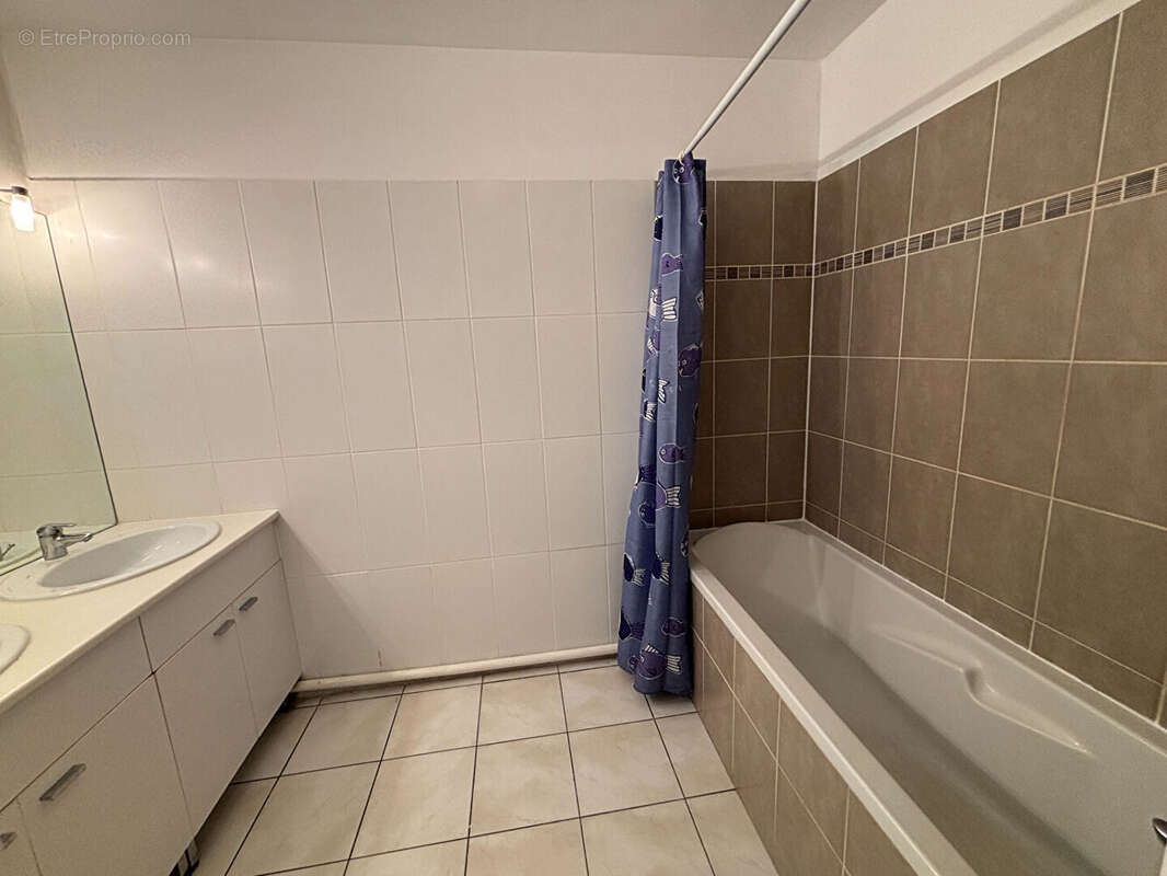 Appartement à MARSEILLE-14E