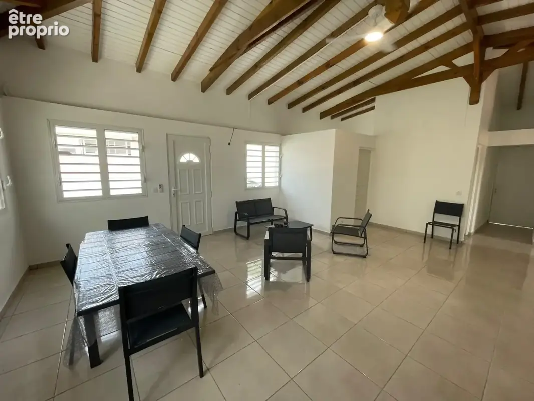 VUE DEGAGEE SUR LA CAMPAGNE jolie maison située à Mare Gaillard, LE GOSIER (971) - photo 4