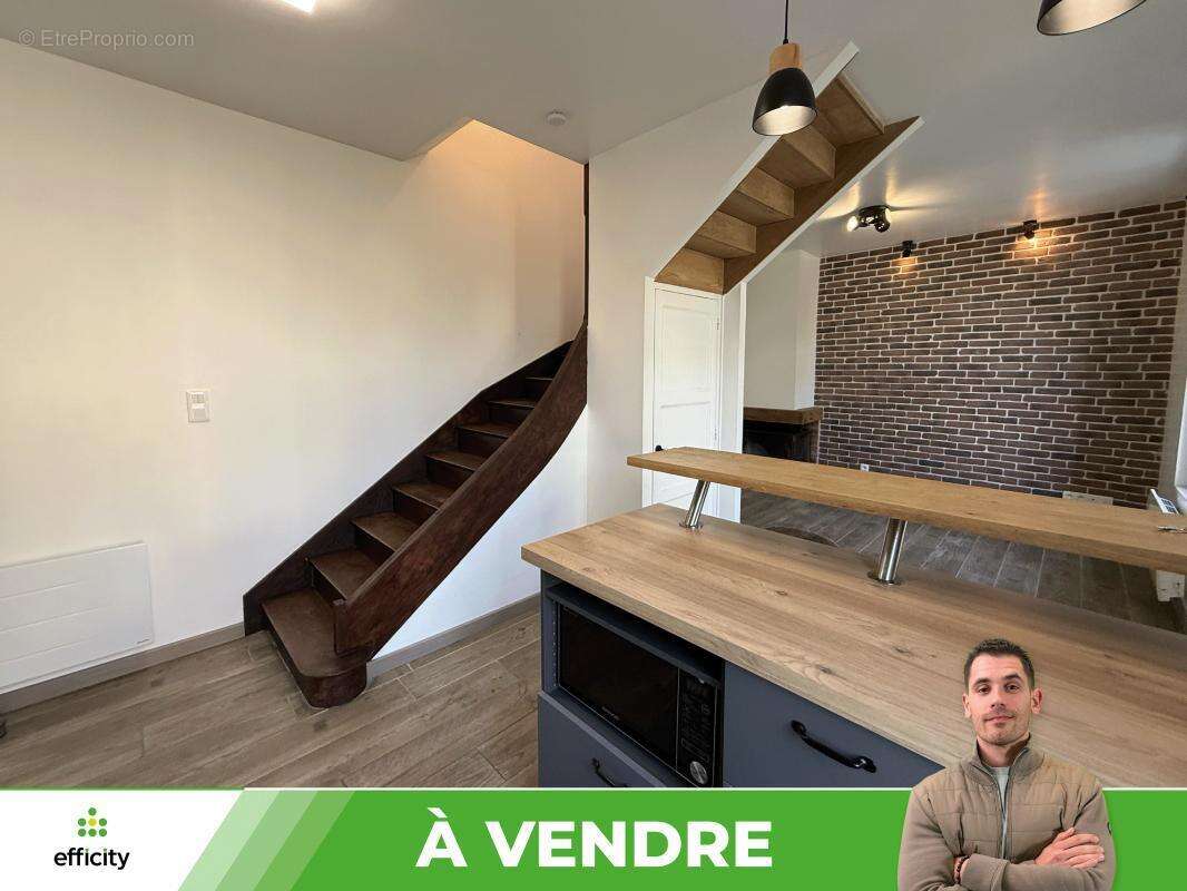 Maison à POITIERS