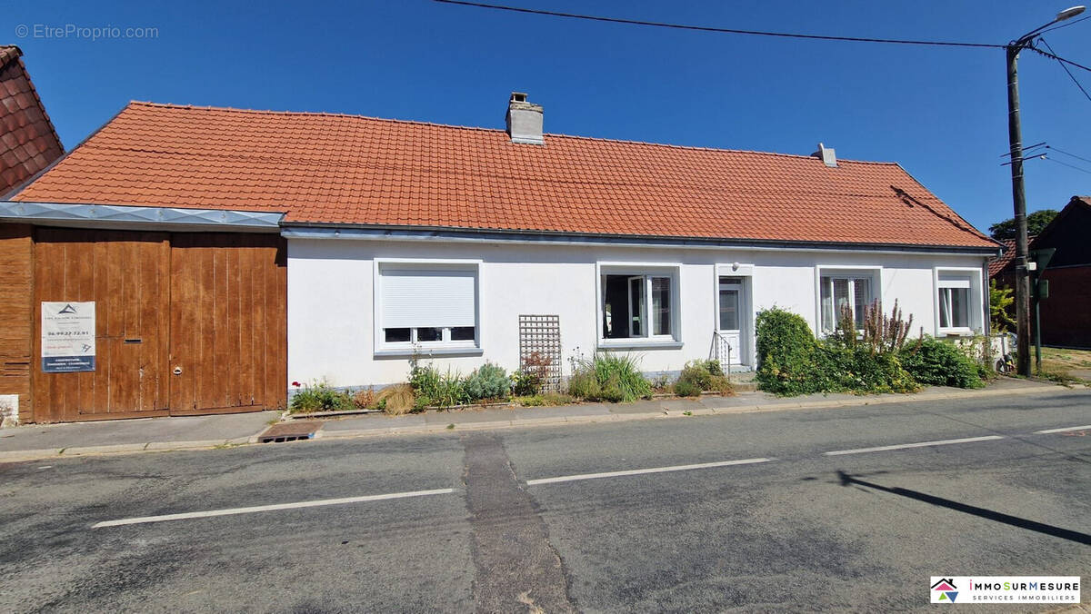 Maison à HOUVIN-HOUVIGNEUL