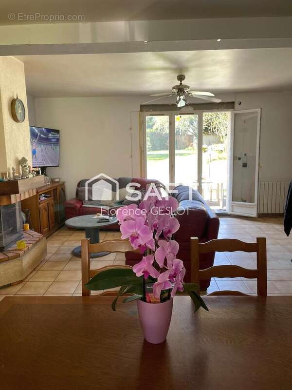 Photo 4 - Maison à ANGERVILLIERS