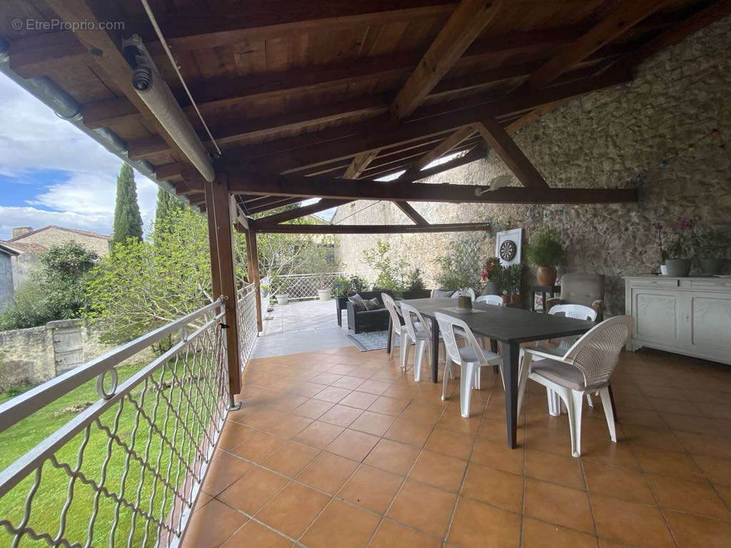 Maison à NERAC