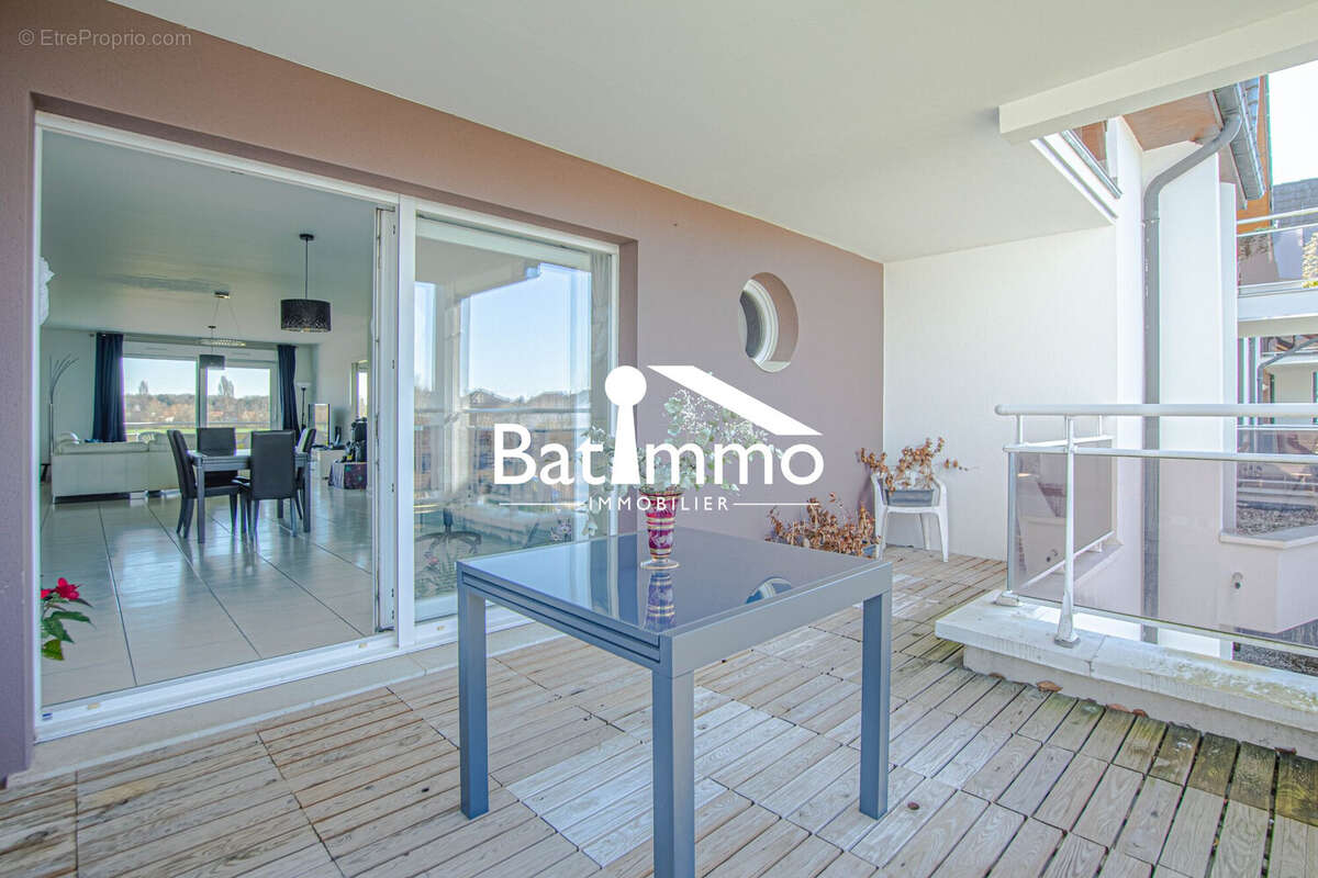 Appartement à MARLY