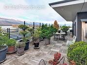 Photo 1 - Appartement à SAINT-GENIS-POUILLY