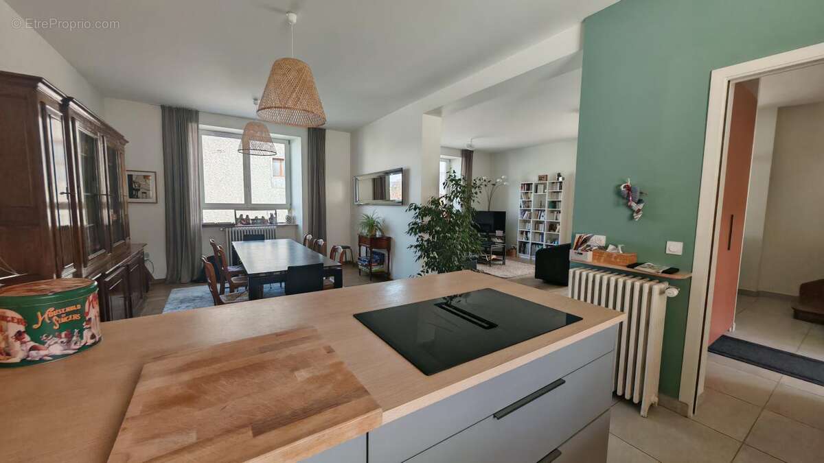 Maison 153 m² à Voiron  - photo 11