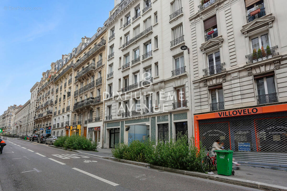 Appartement à PARIS-18E