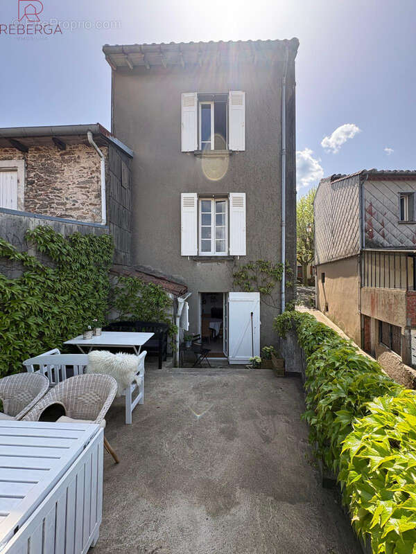 Maison à SAINT-AMANS-SOULT