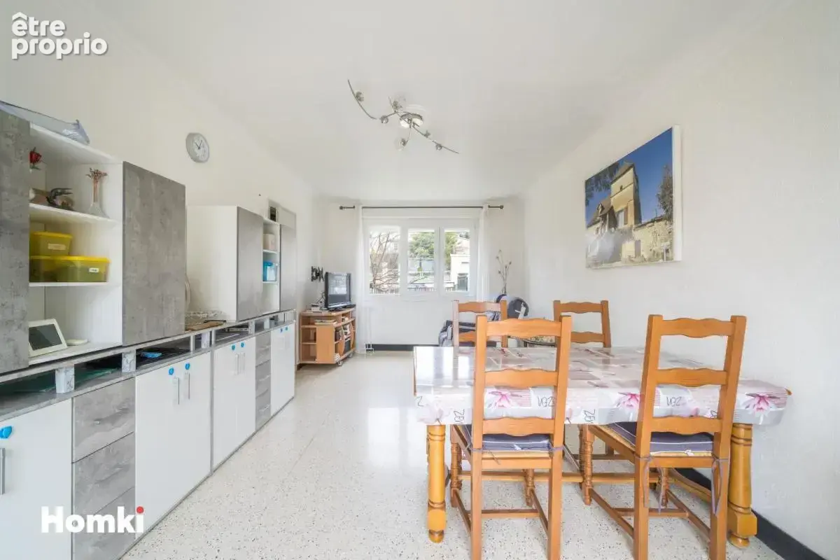 Maison/Villa T4 de 70 m² à Bollène 84500 - photo 4
