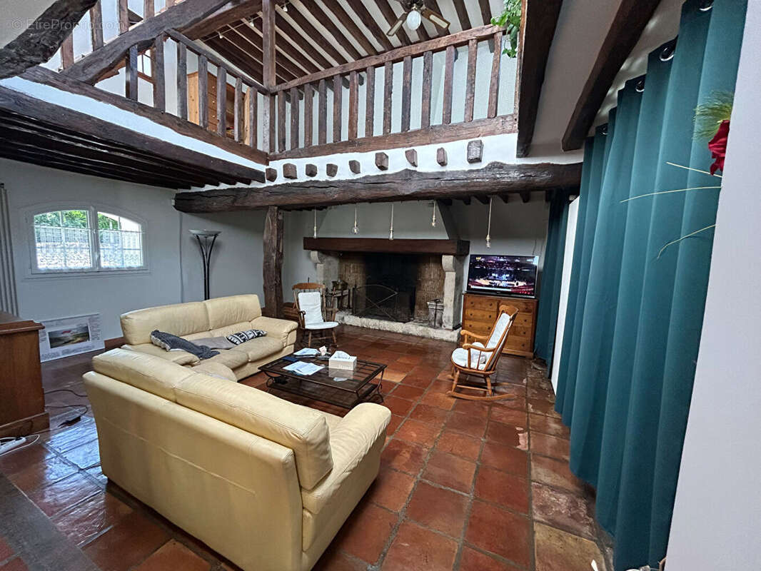 Maison à NANTEUIL-LES-MEAUX