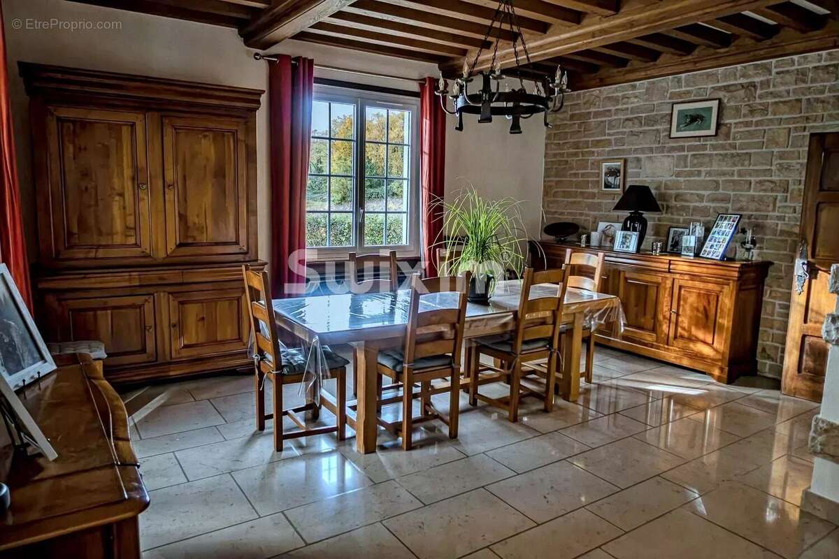 Maison à GIVRY