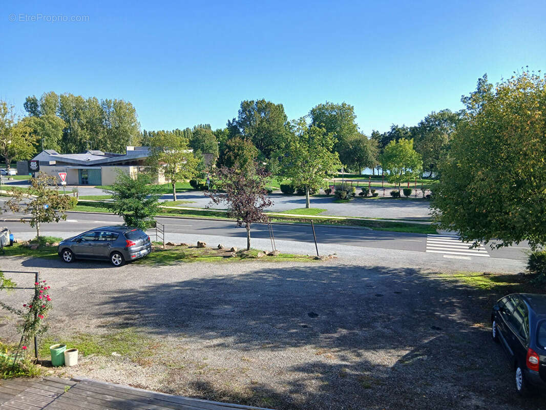 Appartement à SAINT-DENIS-DU-MAINE