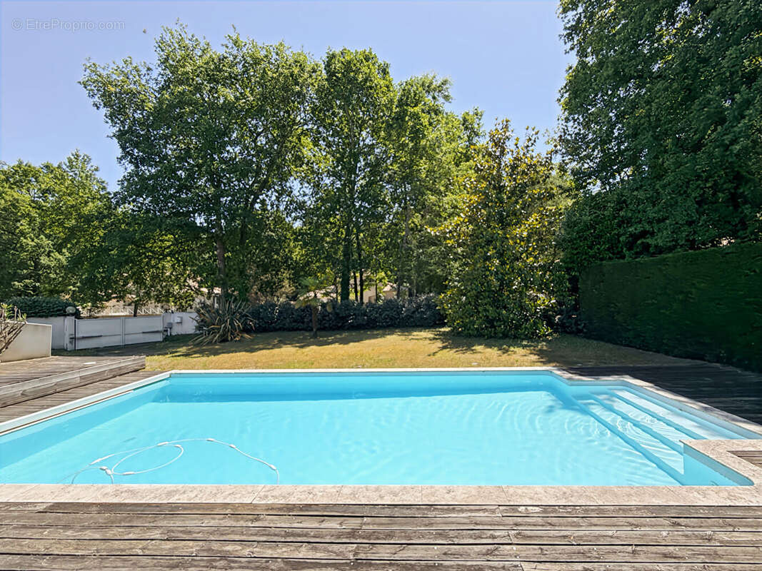 Maison à GRADIGNAN