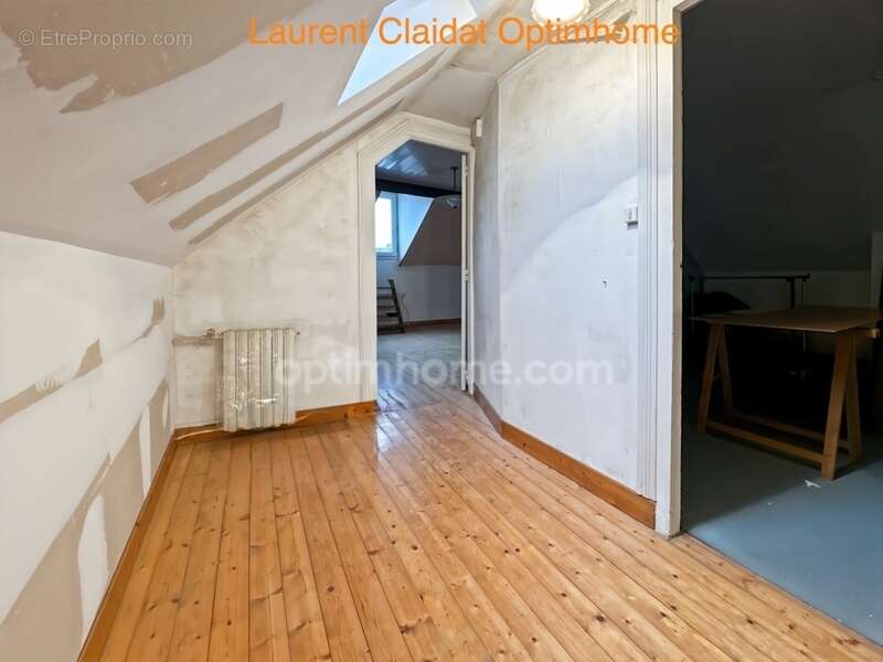 Maison à SAINT-QUENTIN