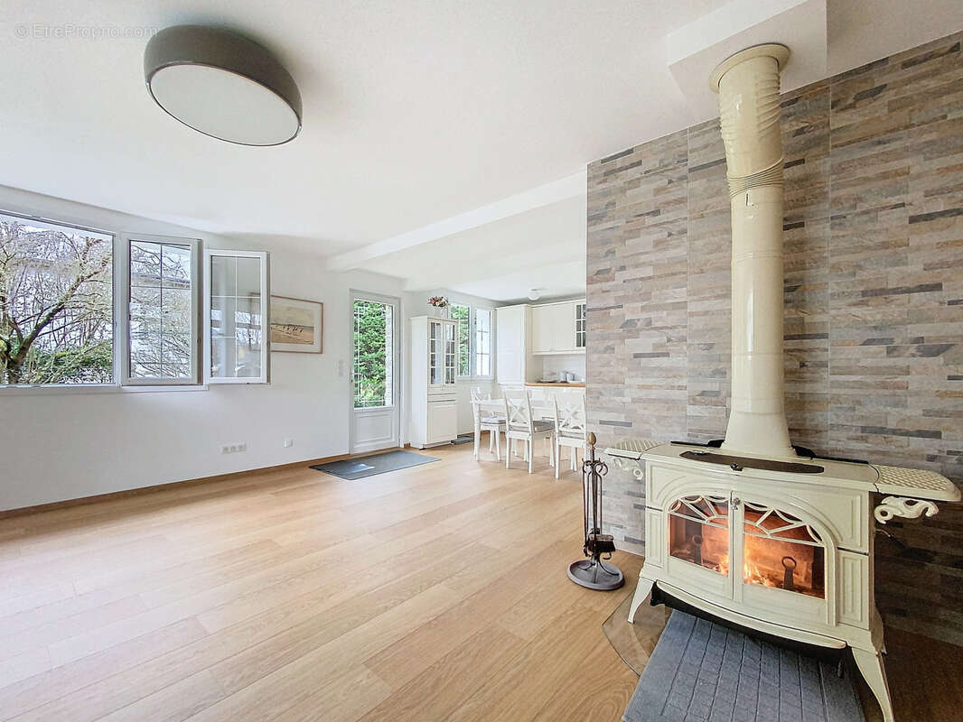 Maison à BARNEVILLE-CARTERET