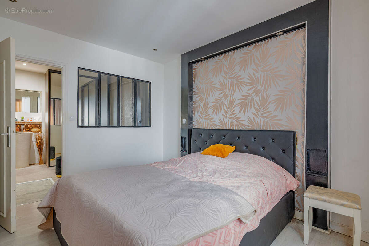 Appartement à CALUIRE-ET-CUIRE