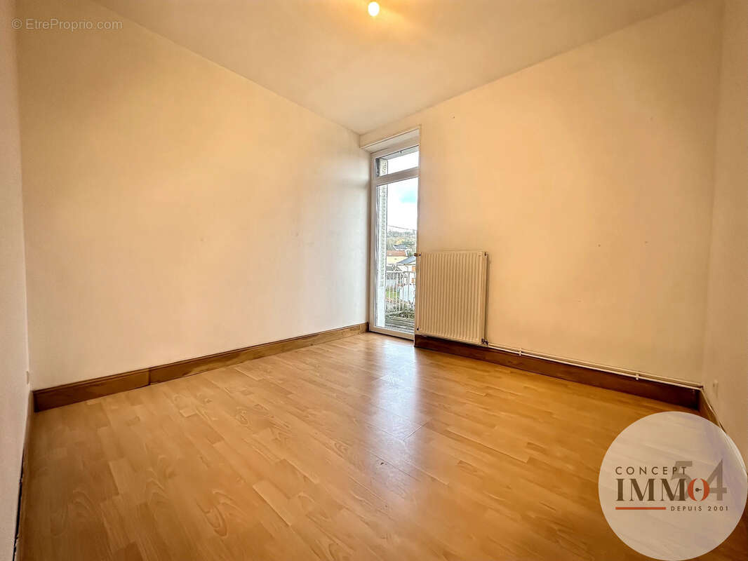 Appartement à JEZAINVILLE