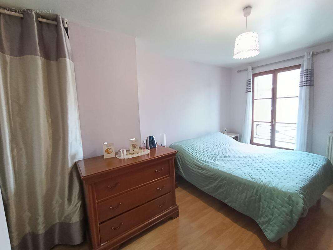 Maison à BRIE-COMTE-ROBERT