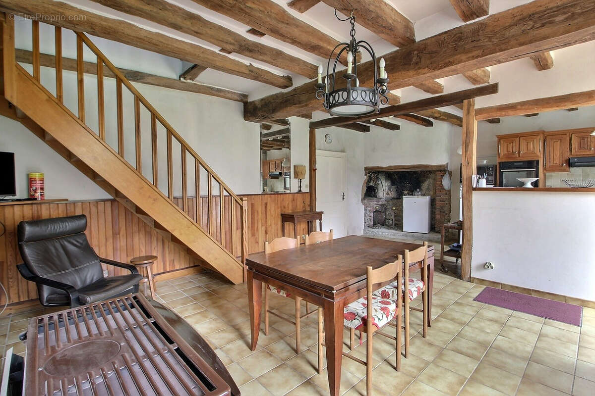 Maison à FOURNAUDIN