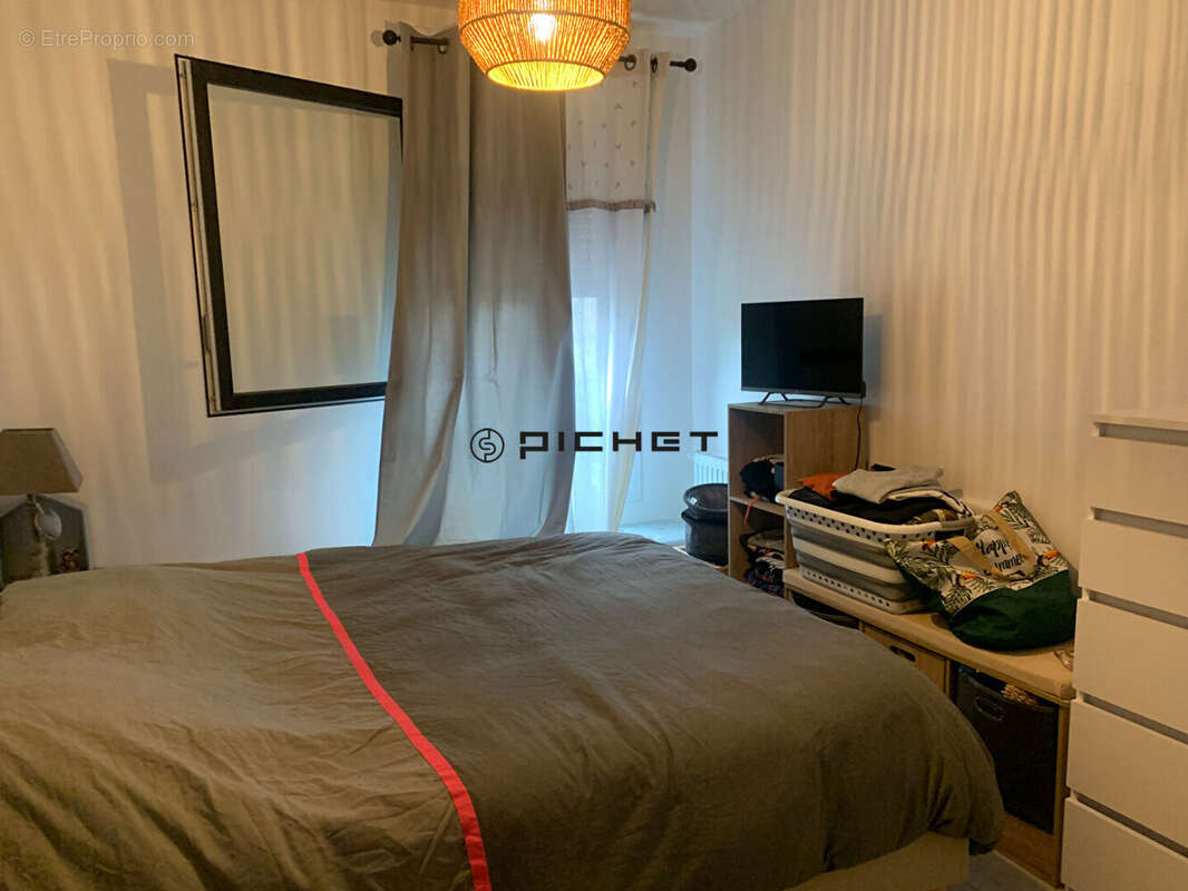 Appartement à BILLERE