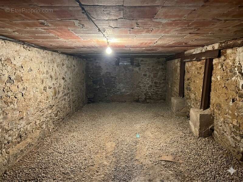 Maison à CHAPTELAT