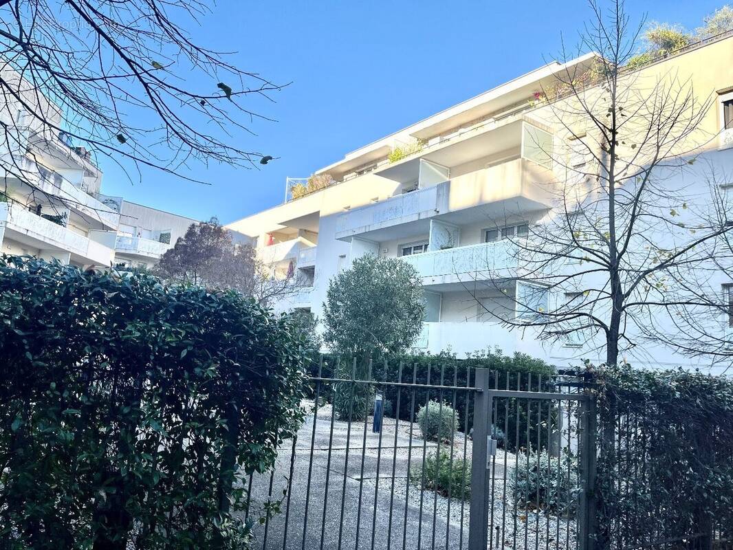 Appartement à CASTELNAU-LE-LEZ