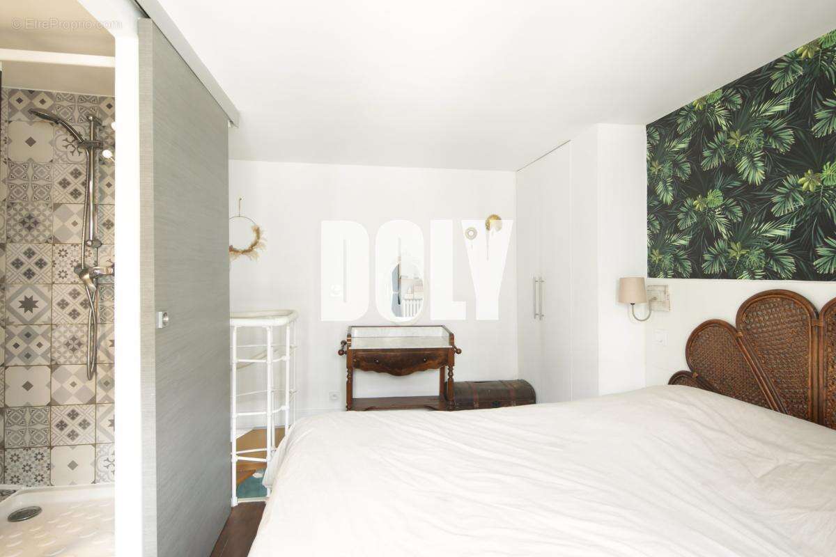 Appartement à PARIS-2E