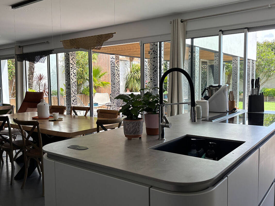 Maison à LA ROCHELLE