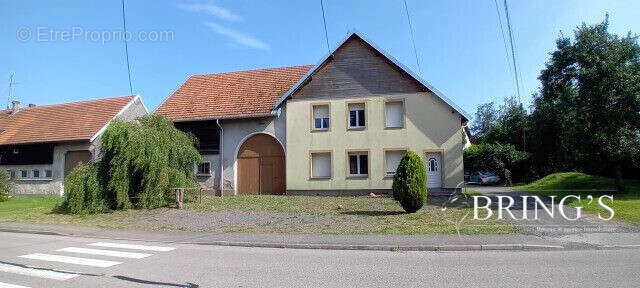 Maison 139 m² à Bru  - photo 4