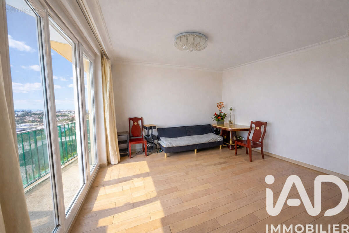 Photo 2 - Appartement à ROSNY-SOUS-BOIS