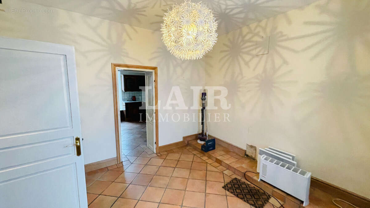 Maison à FRESNAY-SUR-SARTHE