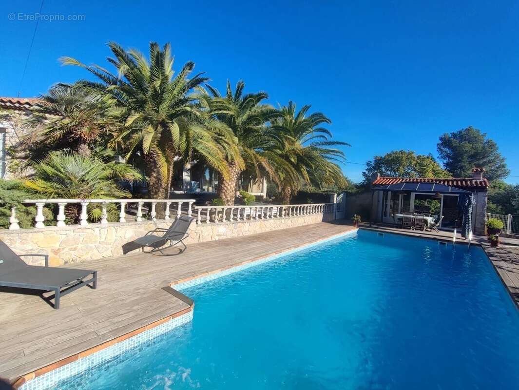 Maison à LA FARLEDE