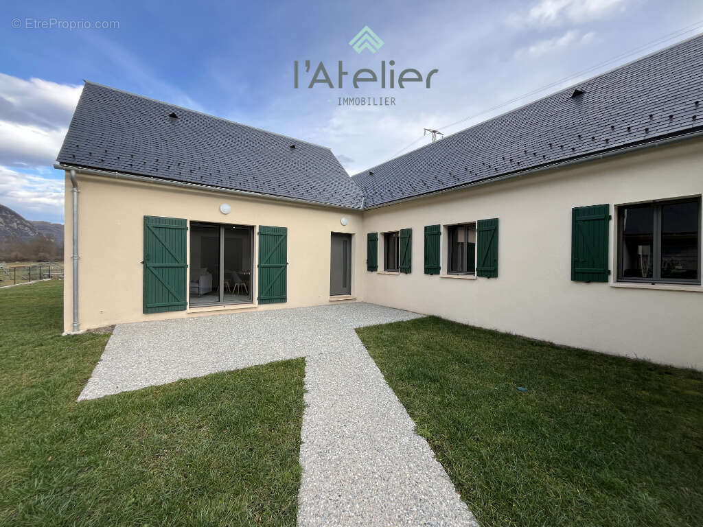 Maison à BAZUS-AURE