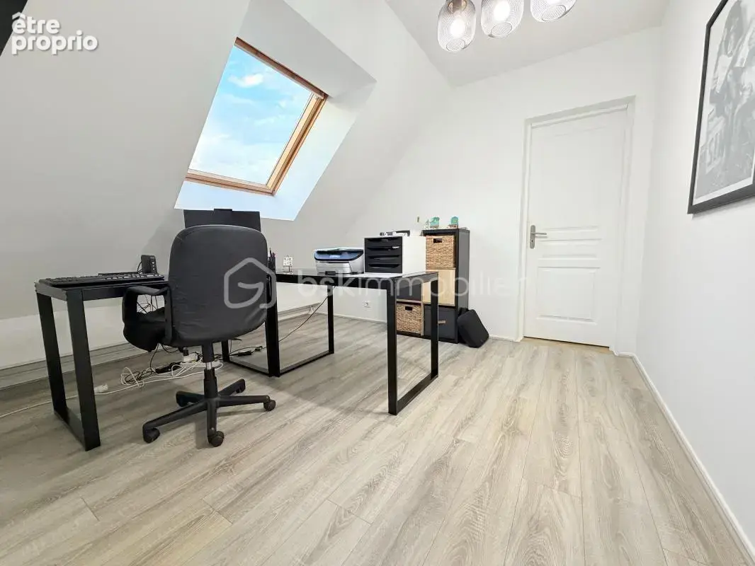 Maison familiale 8 pièces à Fontenay-lès-Briis - photo 19