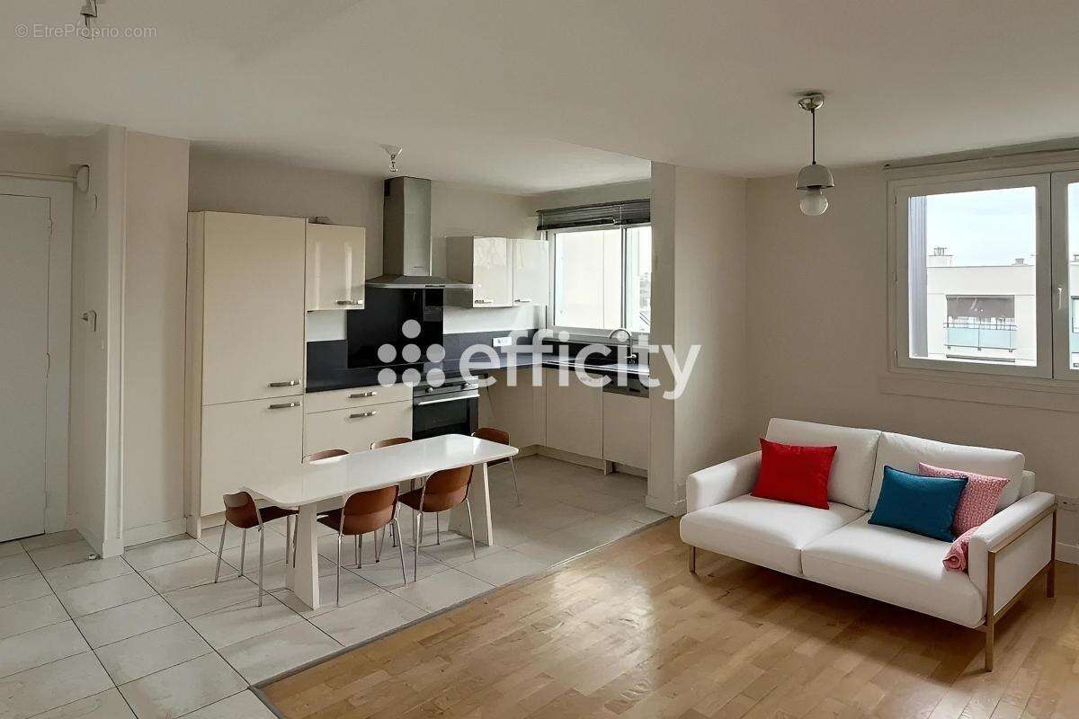 Appartement à LYON-8E