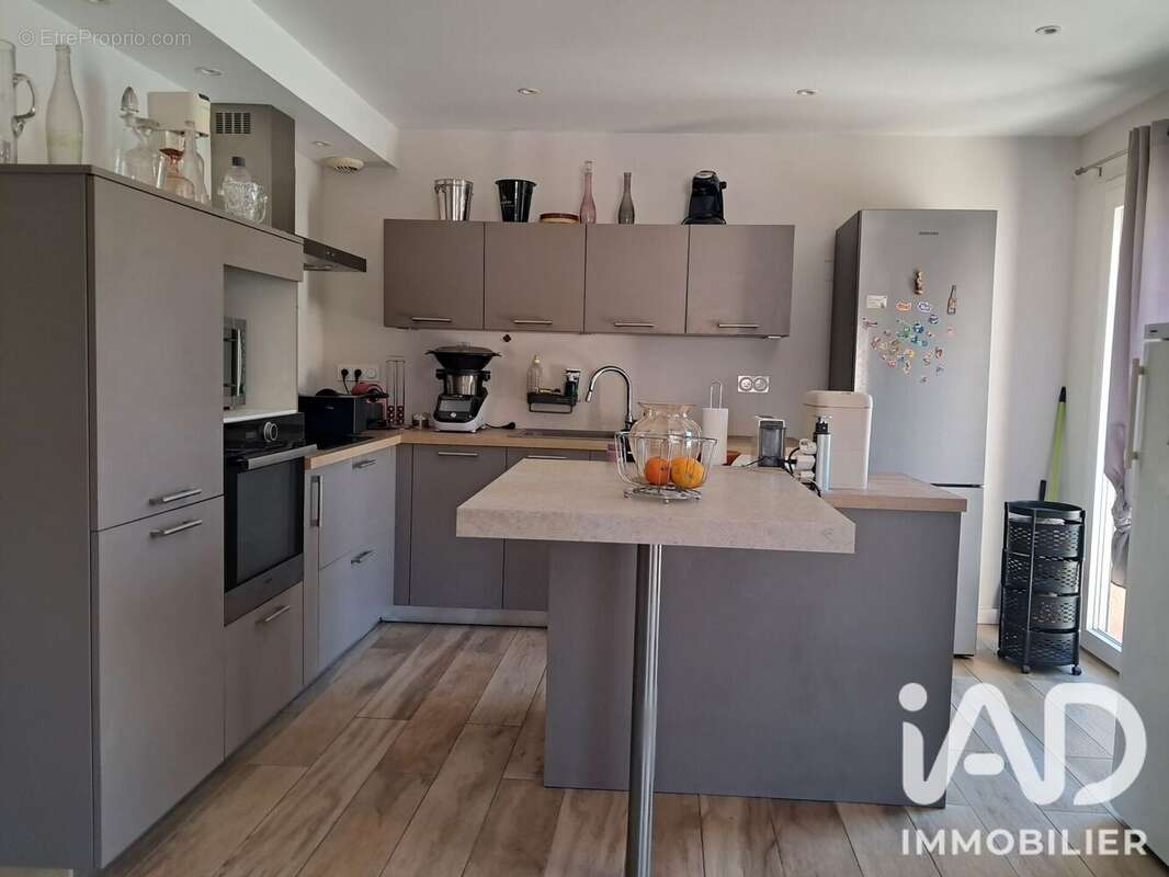 Maison 133 m² à Roubia  - photo 3