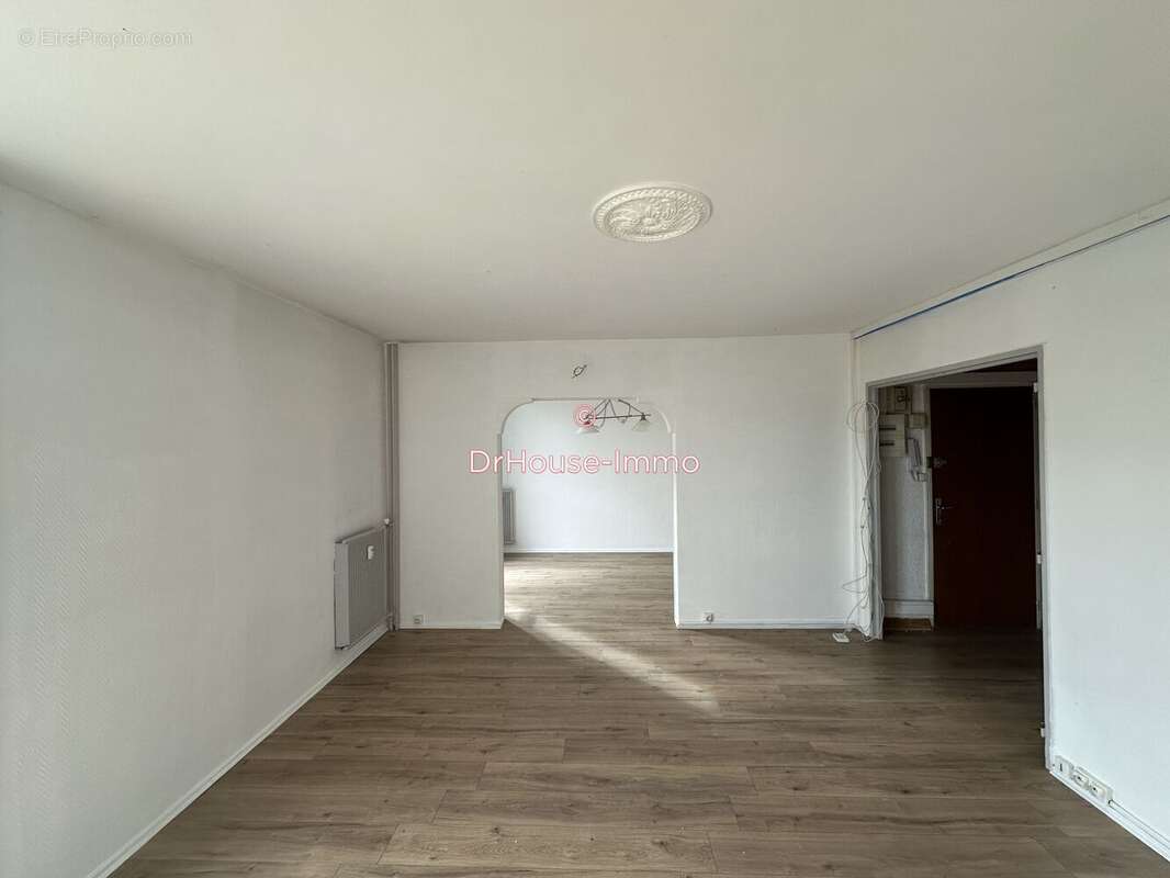 Appartement à MONTELIMAR