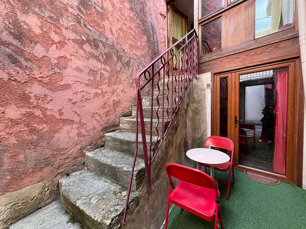 Maison à L&#039;ISLE-SUR-LA-SORGUE