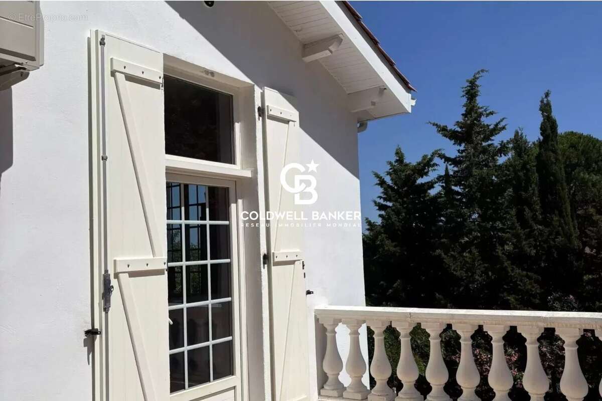 L'Esprit d'une Maison de Ville , Jardin, Piscine et Dépendance à Deux Pas du Centre-Ville - photo 12