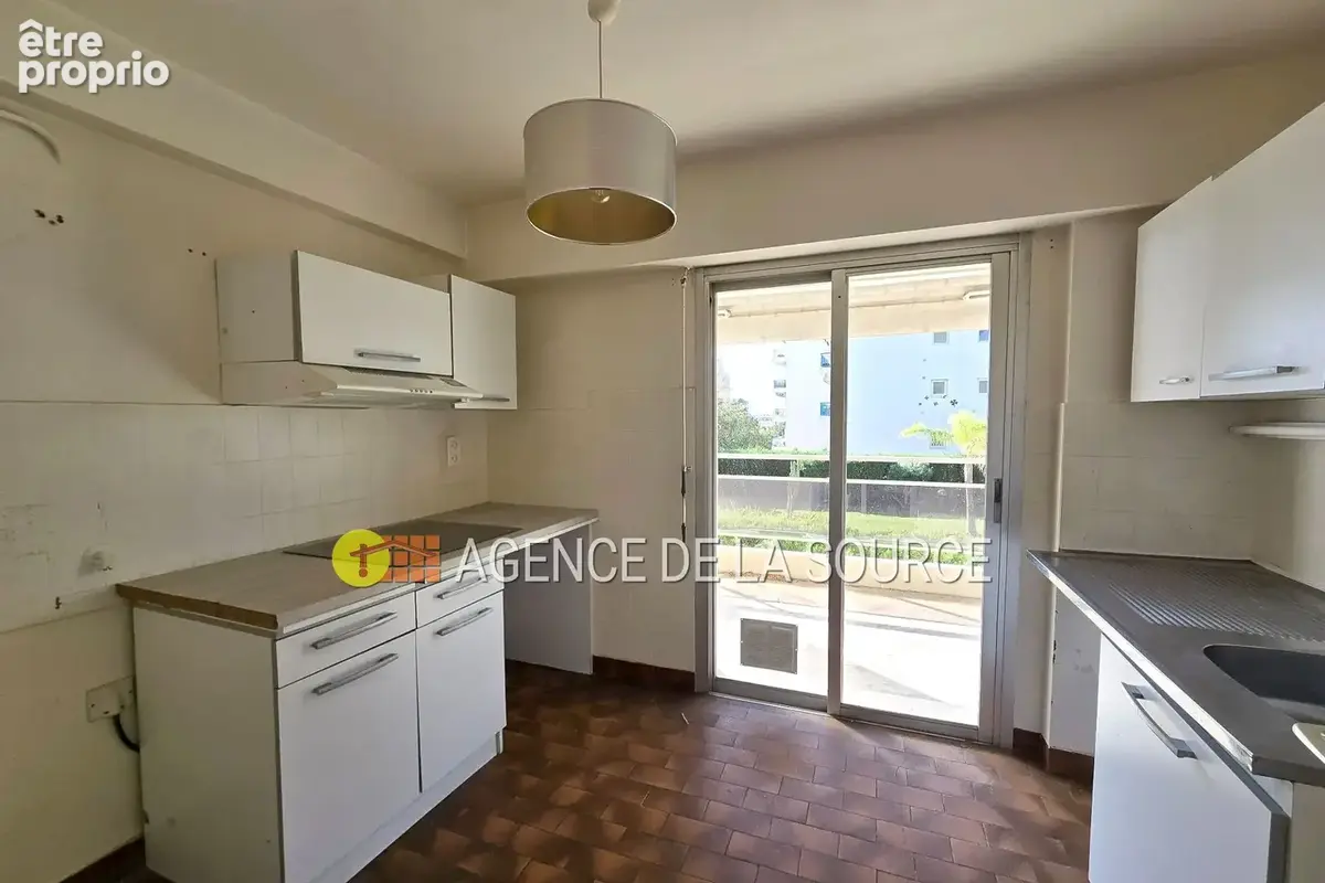 Appartement 3 pièces 74 m² à vendre à Cannes (06400) - photo 9