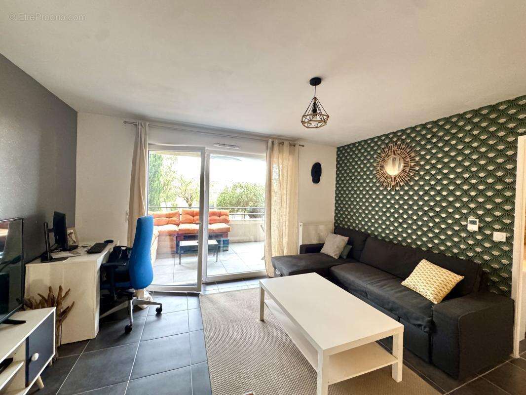 Appartement à CASTELNAU-LE-LEZ