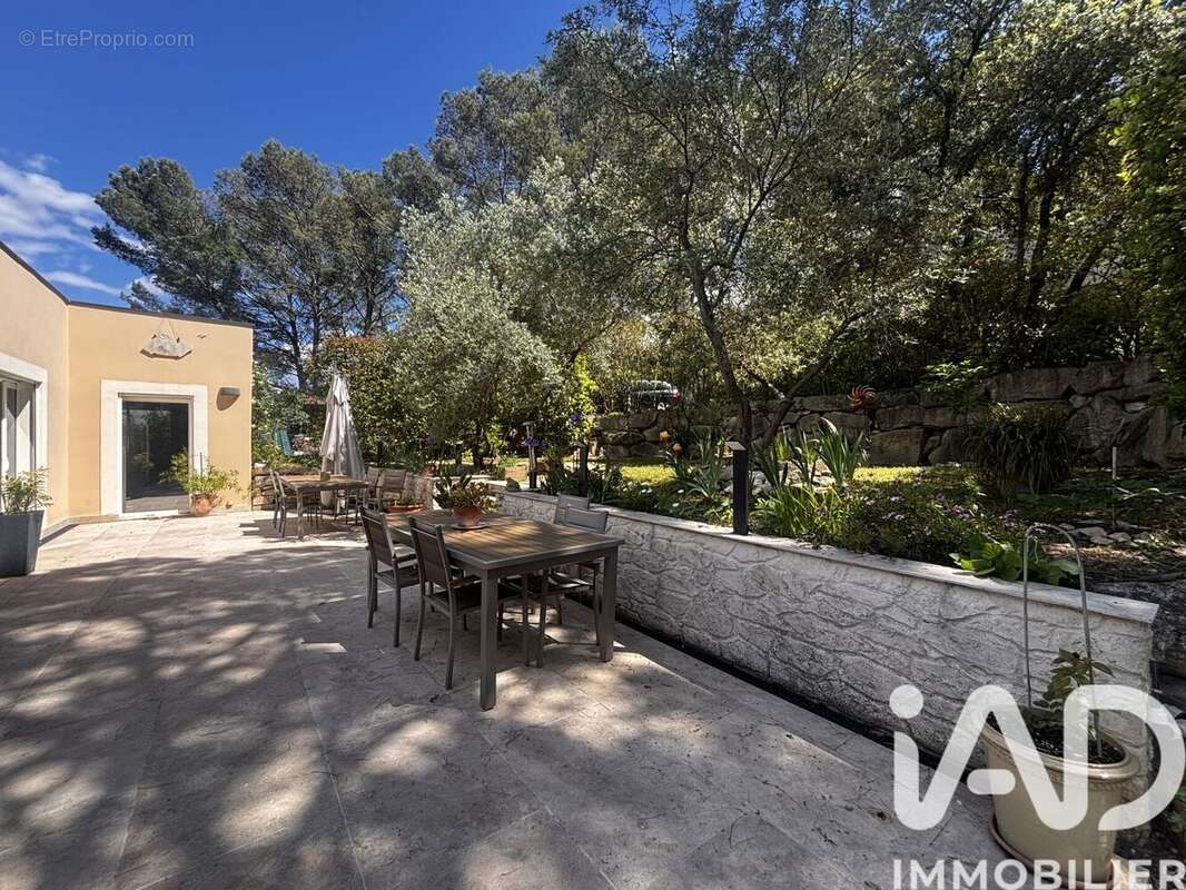 Photo 4 - Maison à CALVISSON