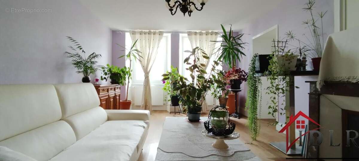 Maison à VAL-DE-MEUSE