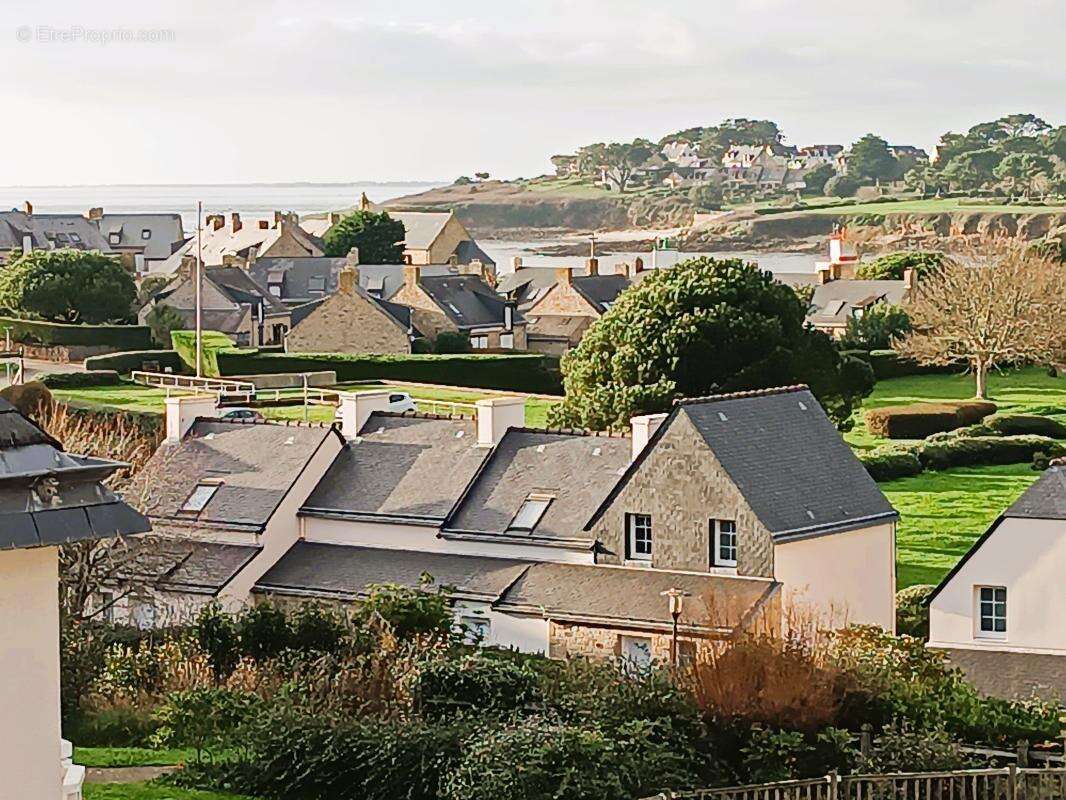 Appartement à ARZON