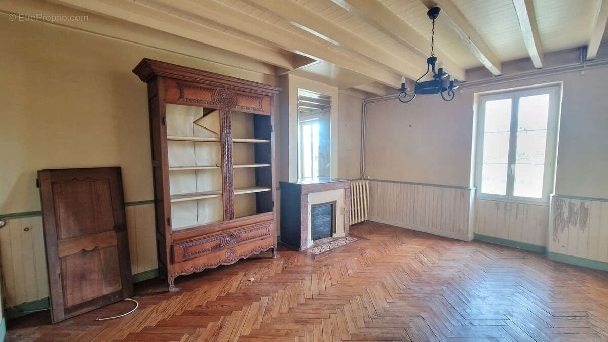 Maison à GIRONDE-SUR-DROPT